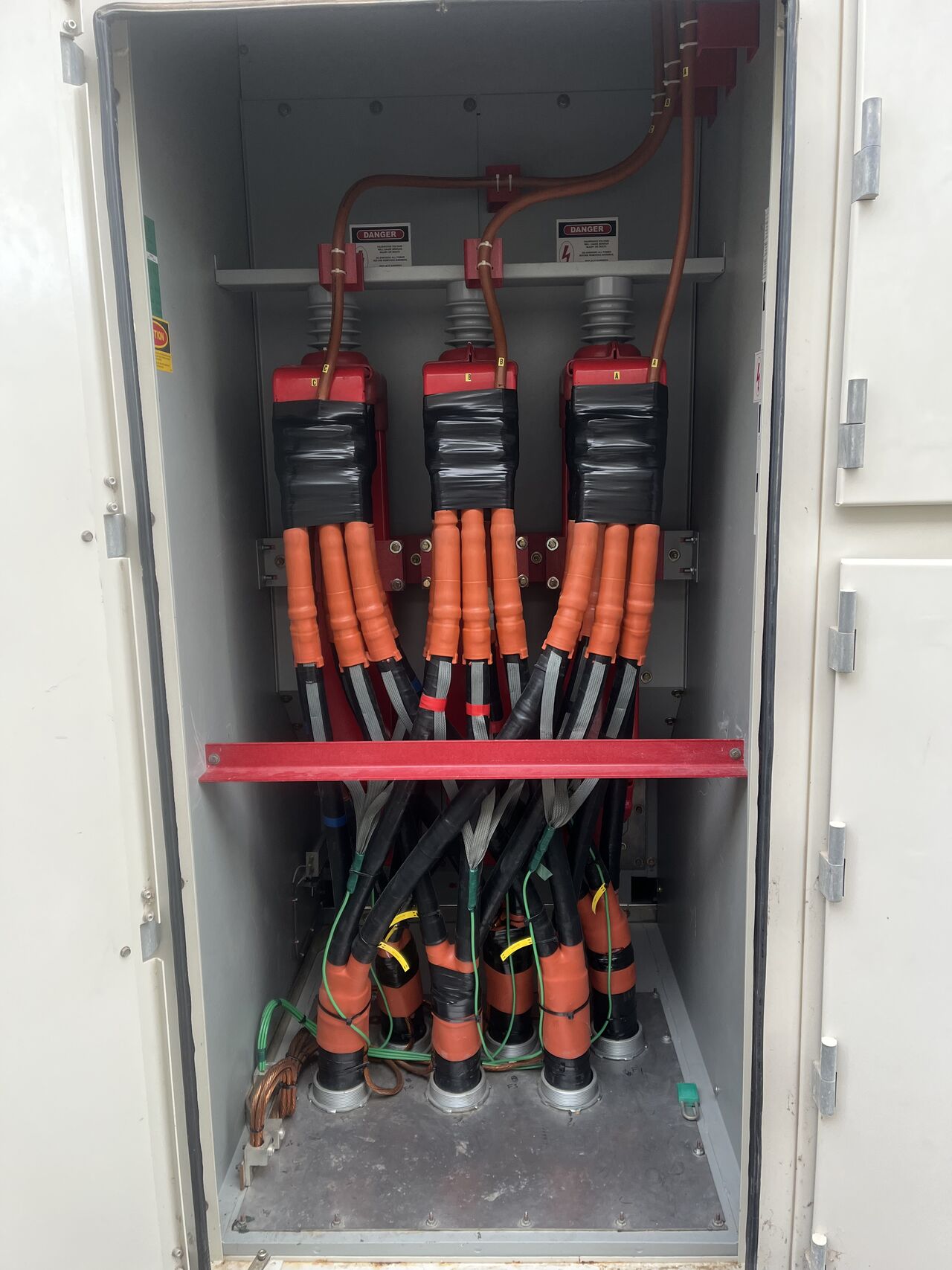 medium voltage cabinet