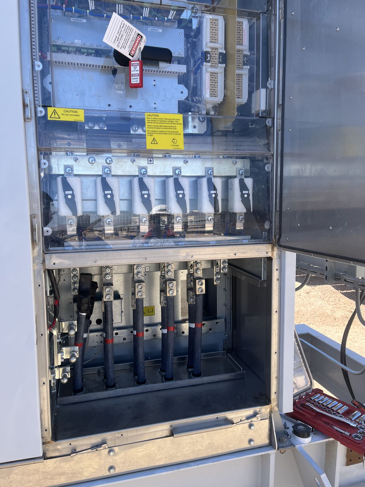 industrial electrical switchgear